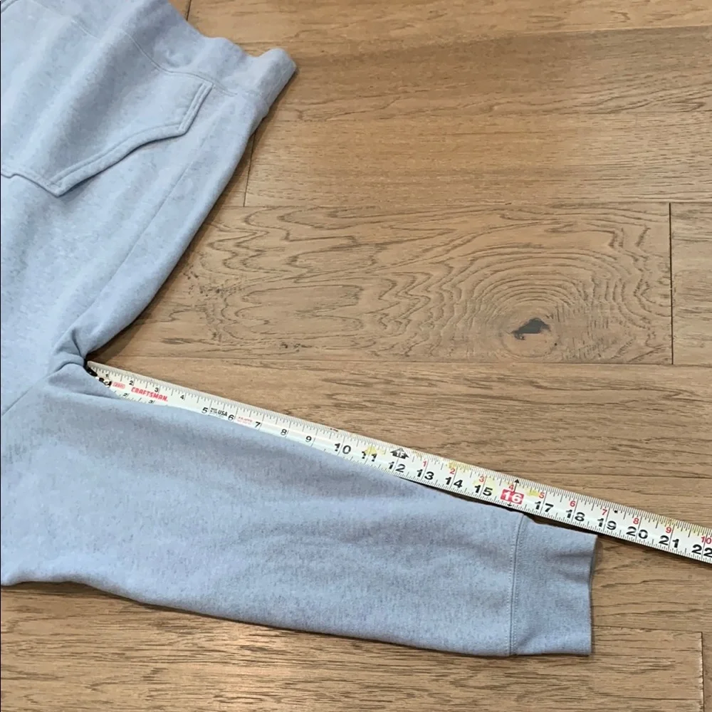 Patagonia Light Blue Hoodie with Patagonia Logo Men’s Small/Women’s Medium - Picture 8 of 9